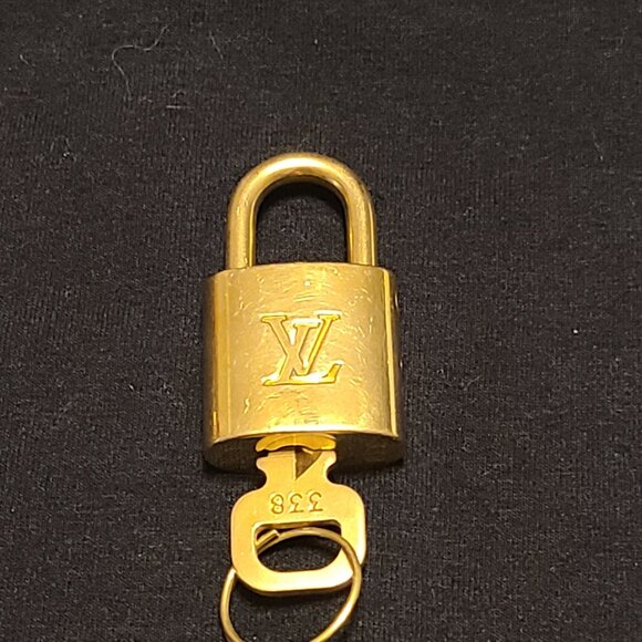 LV Lock & Key Set, #338 - Picture 10 of 10